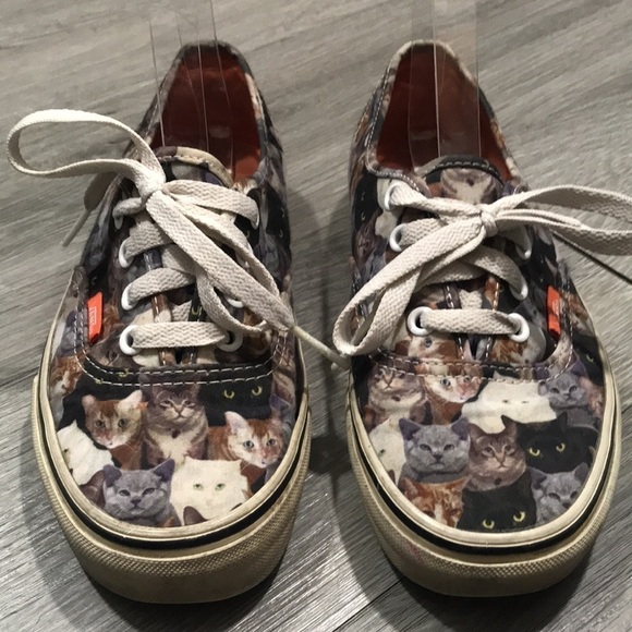 VANS ASPCA KITTY Classic Lace Up Sneakers size 6 - Picture 2 of 10